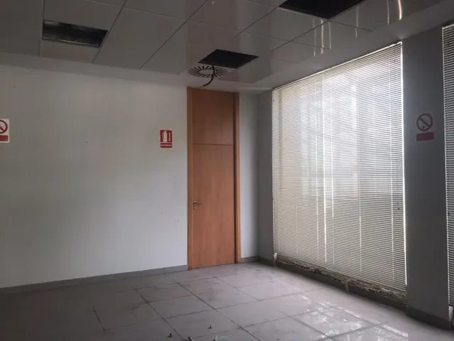 Local de 252 m2 en el poligono campo alto — 6