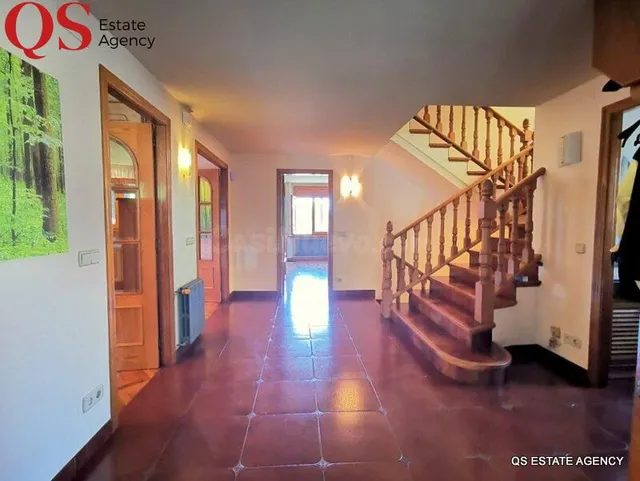 Chalet en la zona Palau, Girona - foto 4