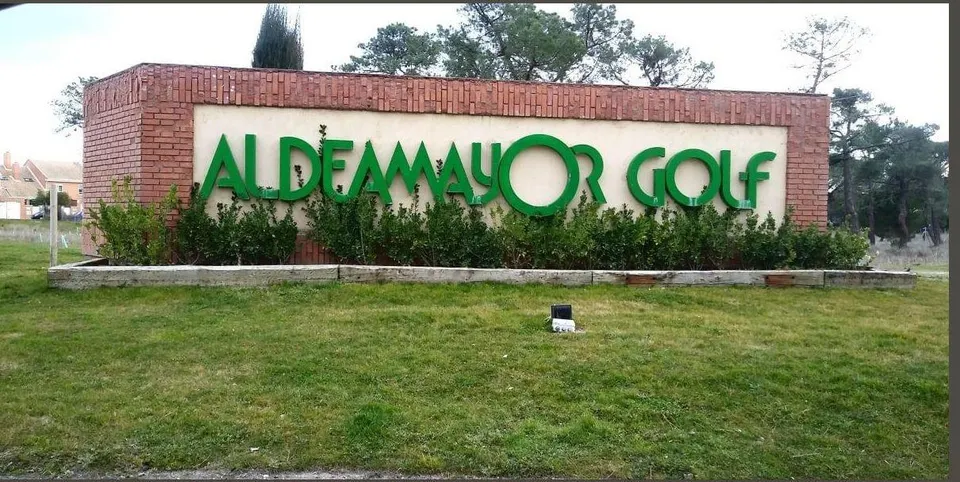 PARCELA DE 619M2 EN VENTA EN ALDEAMAYOR GOLF.