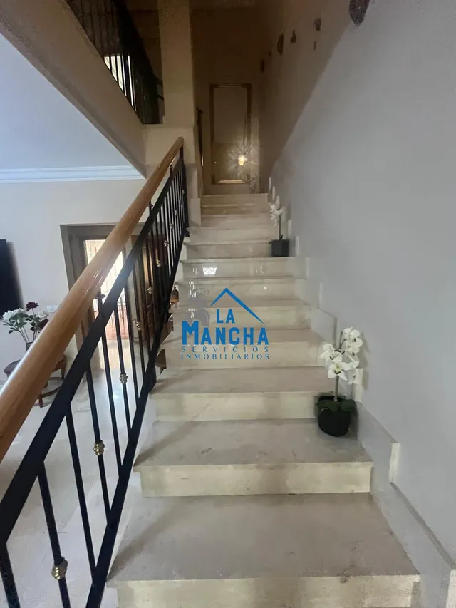 *235.000€* INMOBILIARIA LA MANCHA VENDE ADOSADO EN HELLIN-ALBACETE — 16