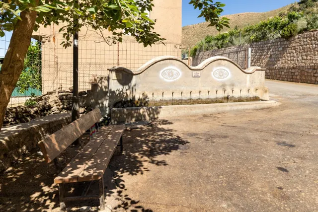 Venta de 6.634 m2 de suelo urbano en Güejar Sierra (Granada) — 2