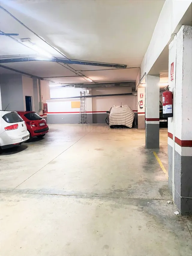 2 PLAZAS DE PARKING EN ZONA DEL TANCAT - foto 3