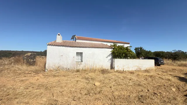 FINCA DE ENCINAR EN EL CERRO DEL ANDÉVALO — 3