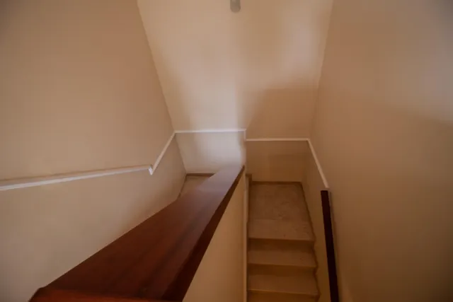 ¡Tu nuevo hogar en Bormujos! Magnífico chalet en alquiler con patio. — 24