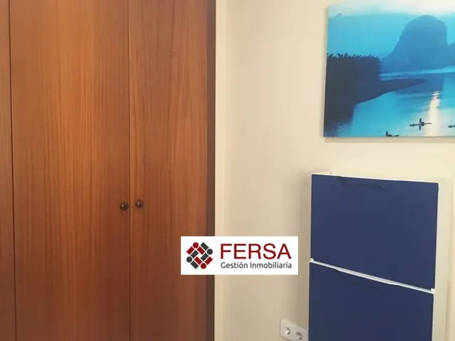 PISO AMUEBLADO EN ALQUILER CON ZONAS COMUNES CON JARDINES Y PISCINA — 11