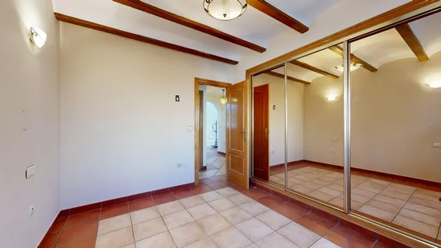 ¡¡¡IMPRESIONANTE CASA INDEPENDIENTE CENTRICA!!! — 19
