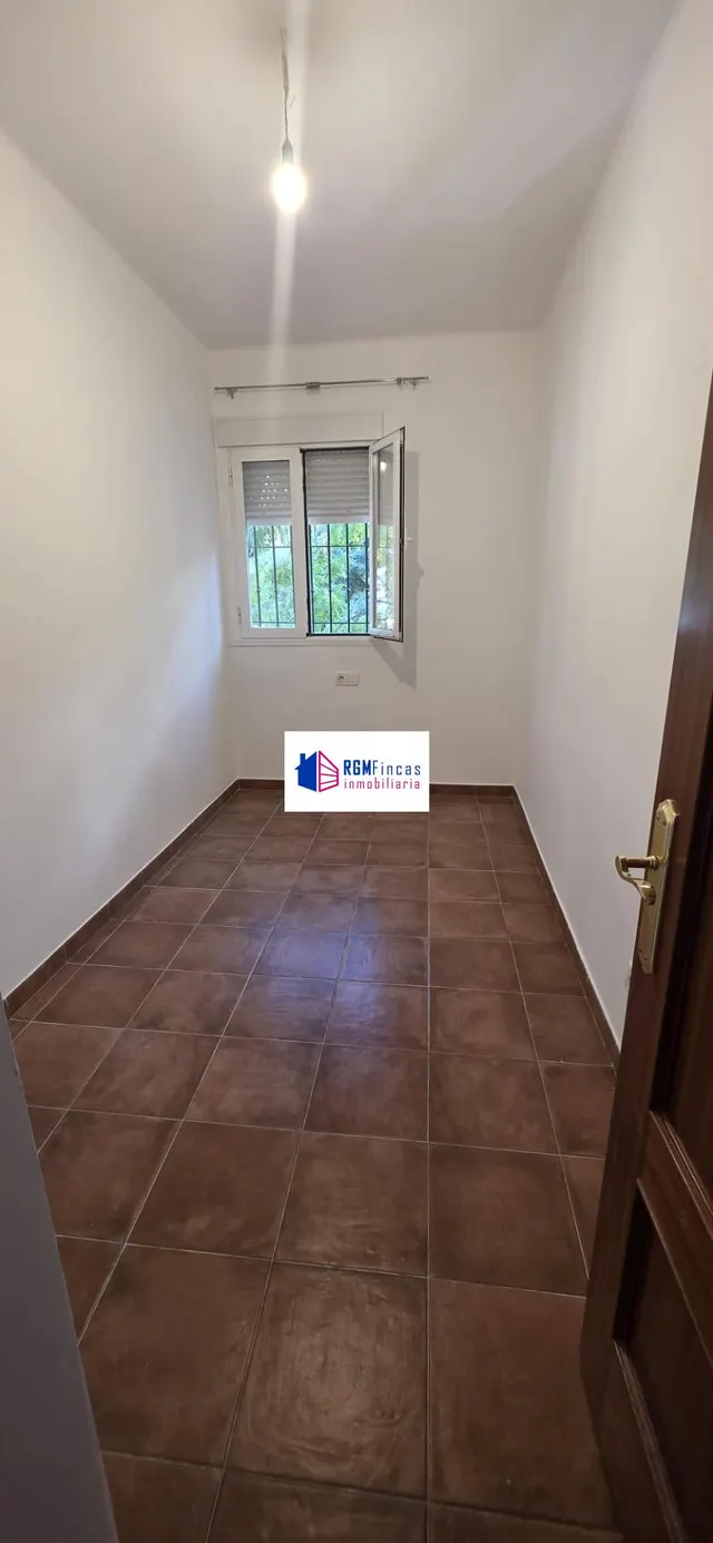 Piso 3 habitaciones 84m² en alquiler - Reina Mercedes - Heliópolis — 20