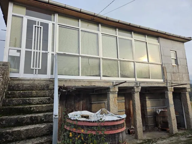 OPORTUNIDAD!!! SE VENDEN 2 CASAS REGISTRADAS Y CON TERRENO E - foto 5