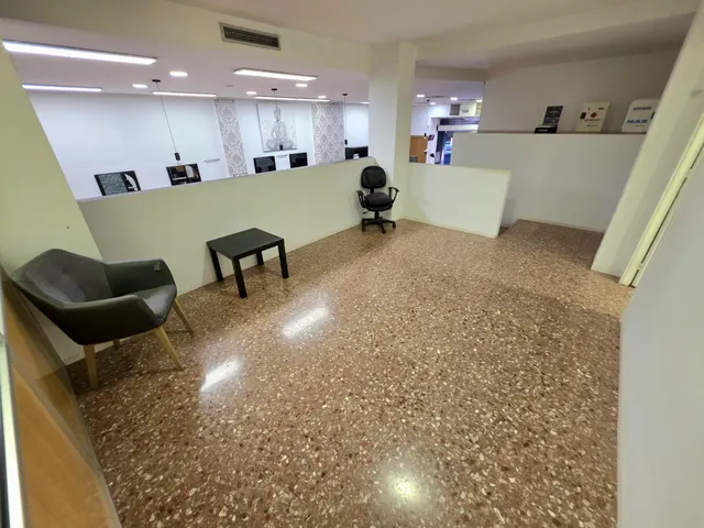 LOCAL EN VENTA SITUADO EN LA RONDA MIJARES DE CASTELLÓN — 21
