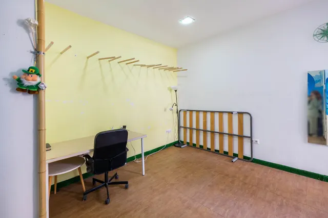 LOCAL COMERCIAL A LA VENTA EN LA MALAGUETA — 9