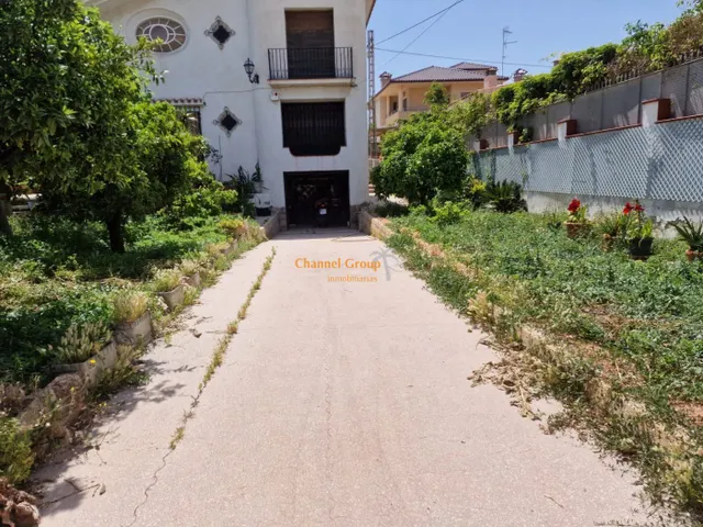 SE VENDE CHALET EN ELCHE — 3