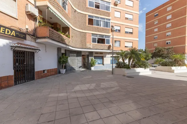 PISAZO EN MOTRIL