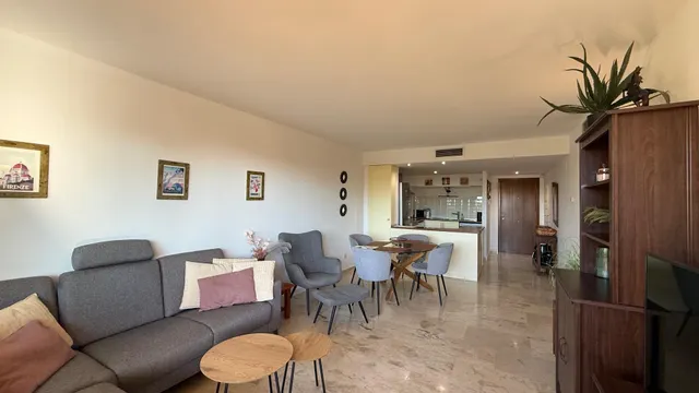 Apartamento  en Tercera planta vistas abiertas en Punta Prima — 8