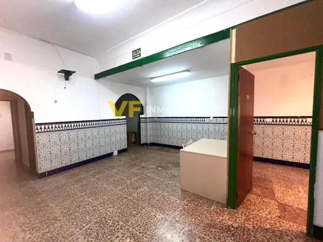 ¡Estupendo local en Olletas! — 8
