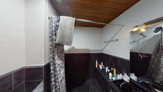 Espectacular Piso en Talamanca de Jarama con Amplia Terraza y Piscina Comunitaria — 20