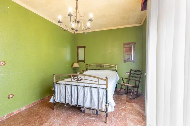 Casa adosada en urbanización con piscina junto al Ferial — 14