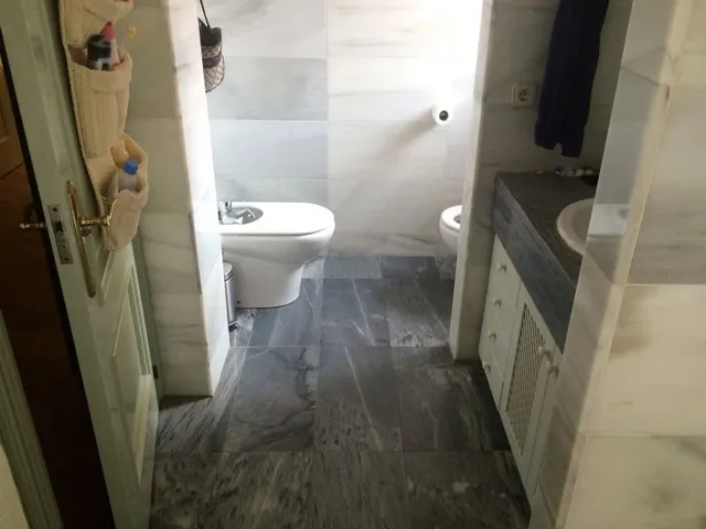 Espectacular Piso en Paseo Marítimo — 23