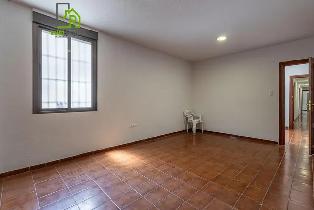 GRAN PROPIEDAD CON 10 DORMITORIOS EN SAN ANTON — 20