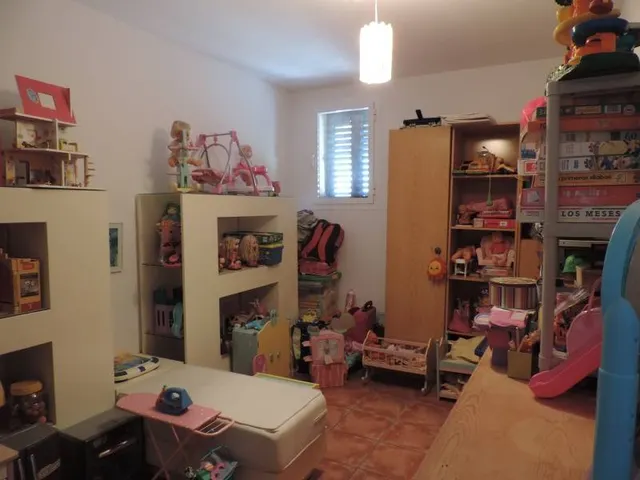 chalet en zona del colegio elians — 45