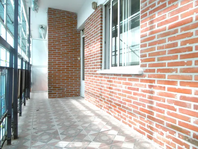VIVIENDA DE 2 DORMITORIOS Y TERRAZA FRENTE A PLAZA DE TOROS — 19