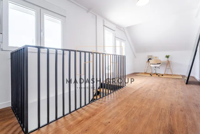 Hay casas que simplemente se visitan… y otras que se sienten desde el primer instante. — 33