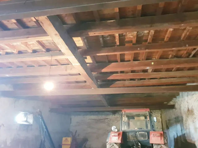 Urbis te ofrece un edificio en venta en Matilla de los Caños - foto 4