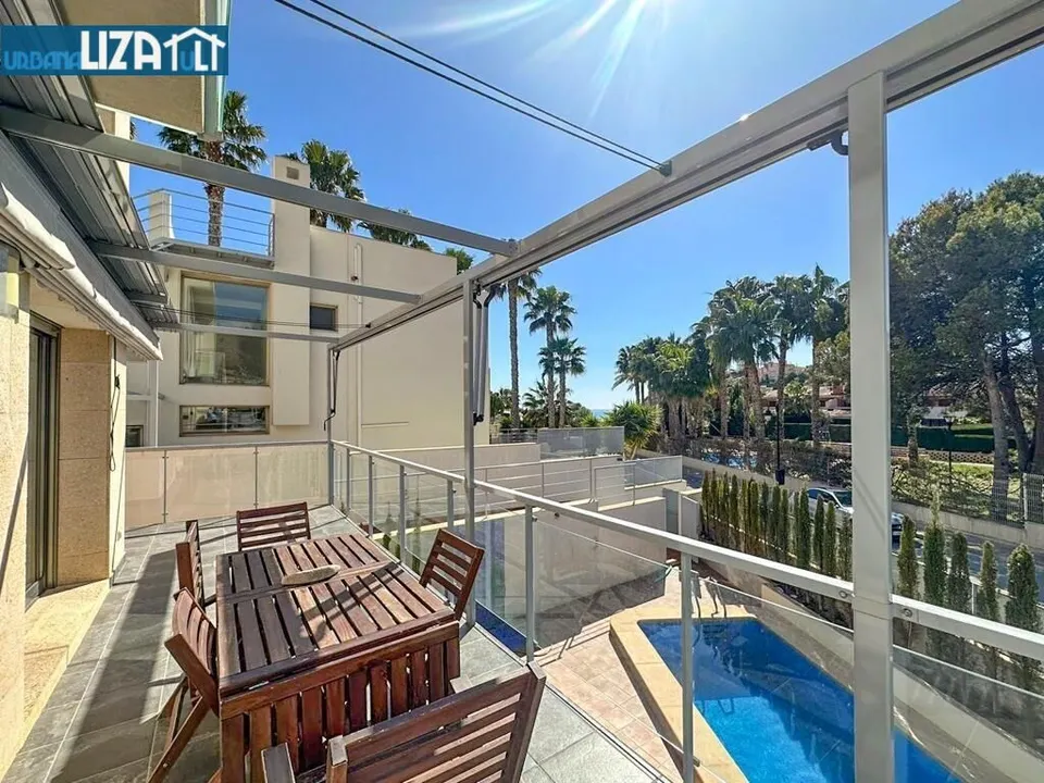 Magnífico chalet de lujo con vistas al mar