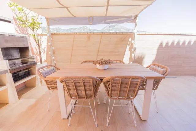 Chalet con Vistas al Mar  y la Montaña – Ubicación Privilegiada — 47