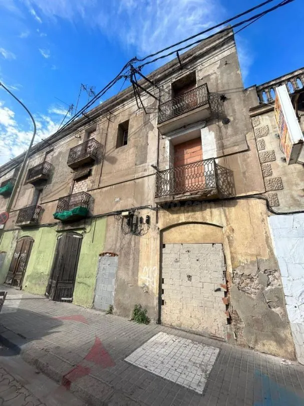 Venta de suelo urbano residencial por 1.252.000 de 262m en c