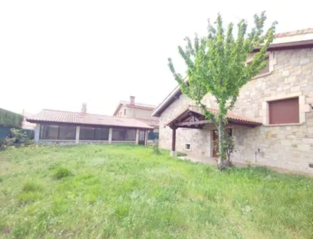 Chalet 4 habitaciones 350m² en venta - Northern spain - foto 4