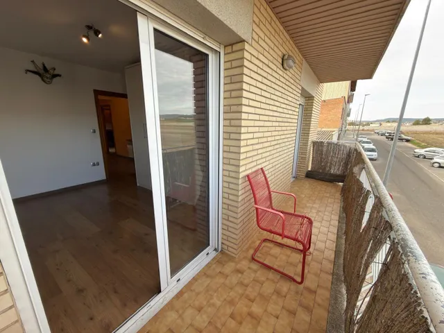 Espectacular piso con gran terraza con salida desde comedor, garaje para dos coches y trastero y terraza solarium — 24