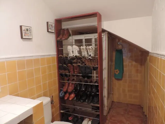 chalet en zona del colegio elians — 41