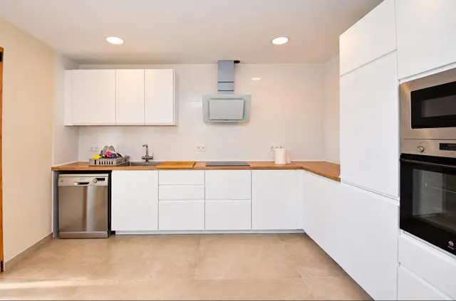 Finca con vivienda para alquiler de temporada en Alcudia — 9