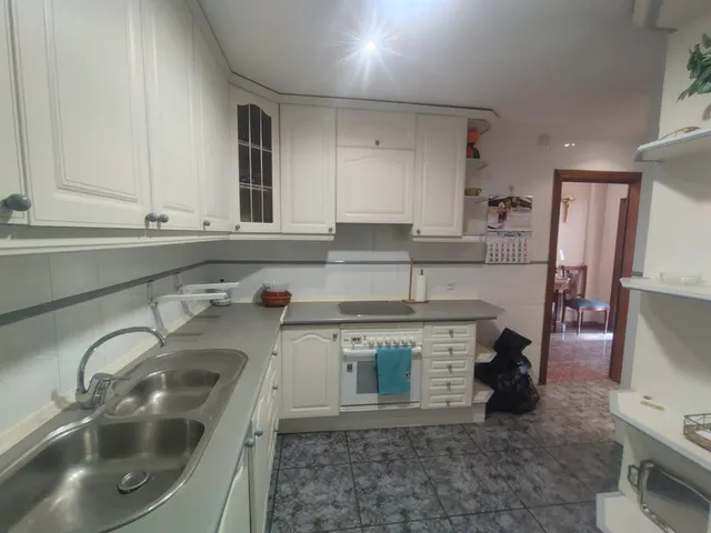 Piso en Venta: Oportunidad Única en el Paseo de Zorrilla, Edificio Las Mercedes — 28
