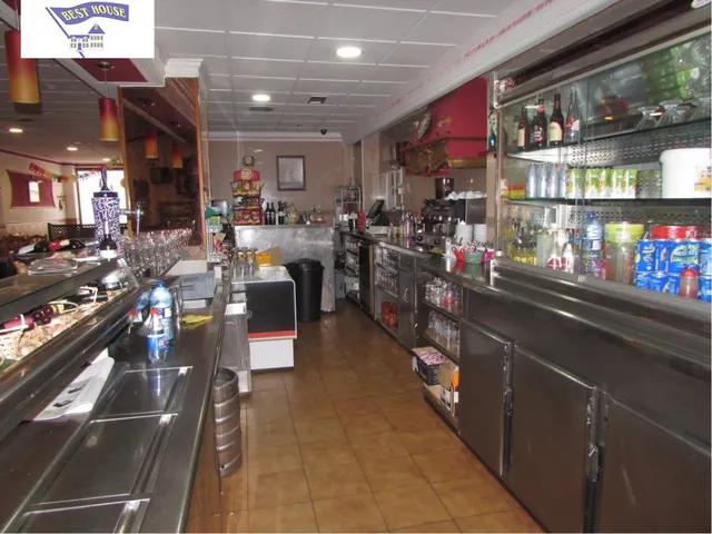 AMPLIO RESTAURANTE LISTO PARA INICIO DE ACTIVIDAD — 3