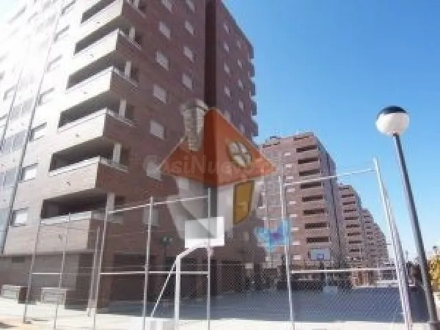 ALQUILER DE LOCAL COMERCIAL EN LA PRIMERA FASE - foto 3