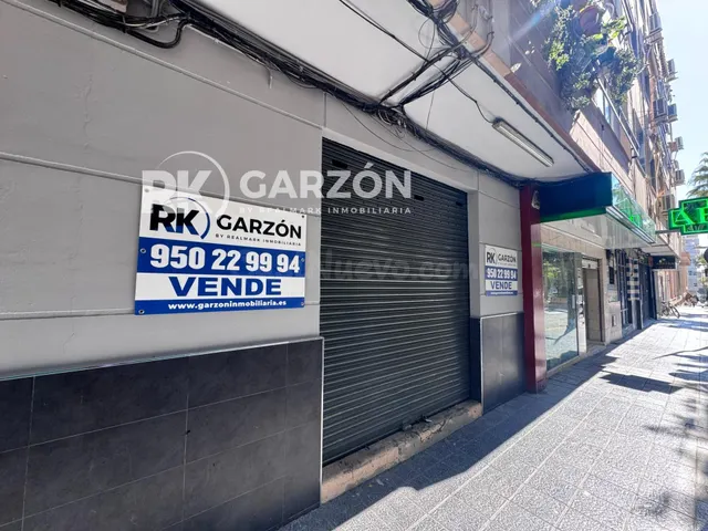 Local Comercial en plena Rambla Amatisteros - foto 4