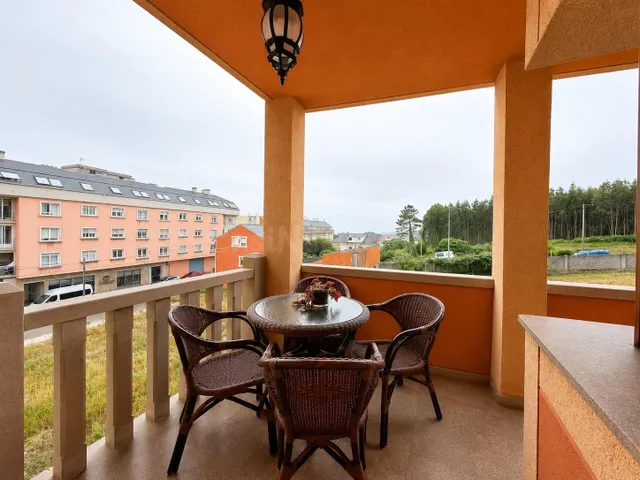Casa 5 habitaciones 402m² en venta - O castrelo - foto 5