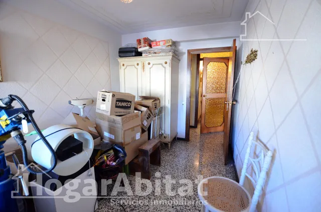 ¡Alicante centro! alto, luminoso y esquinero con terraza — 38