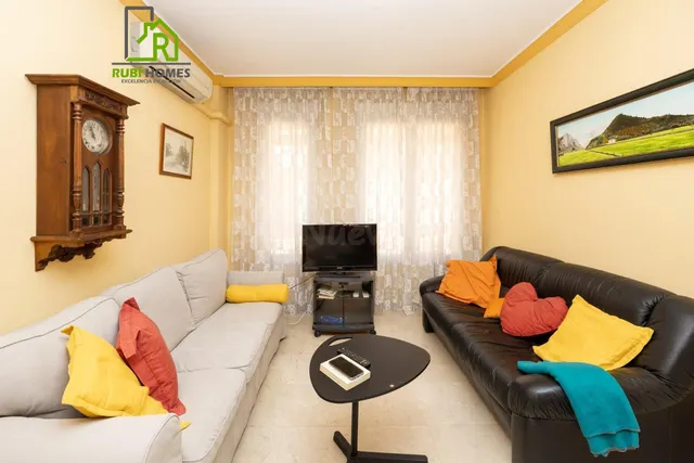 En venta casa unifamiliar en recinto cerrado en Granada capi - foto 5