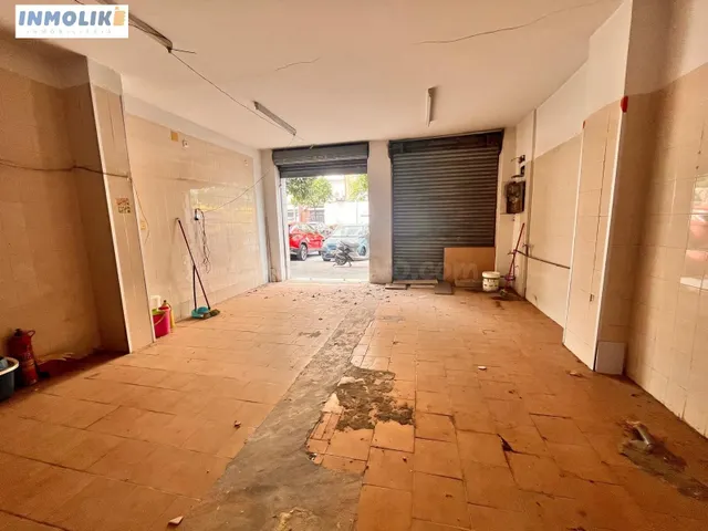 LOCAL CON PROYECTO Y LICENCIA PARA CONVERTIR EN VIVIENDA. PA - foto 2