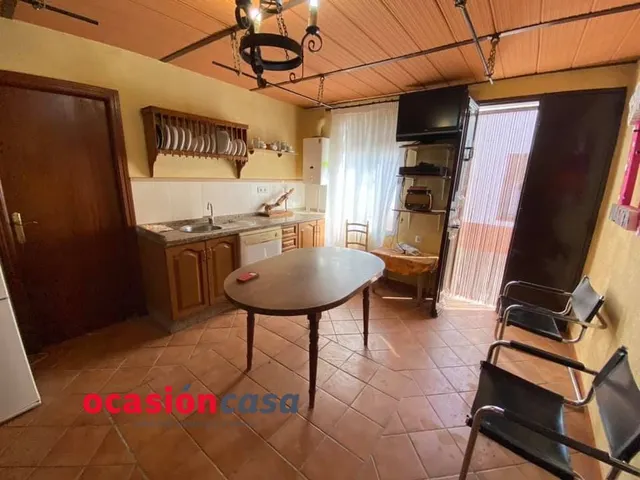 Espectacular parcela con casa, piscina y olivos — 17