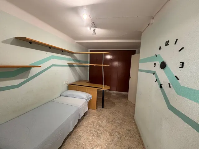 Casa de 194 m2 con 6 habitaciones y terraza en el centro de Bítem (Tortosa) — 20
