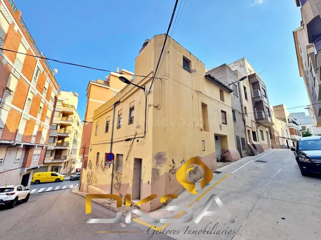 A la venta 2 casas amplias y esquineras para reformar, Alcor - foto 3
