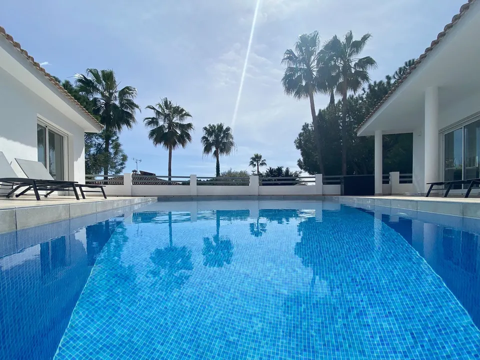Chalet 5 habitaciones 454m² en venta - Riviera del sol