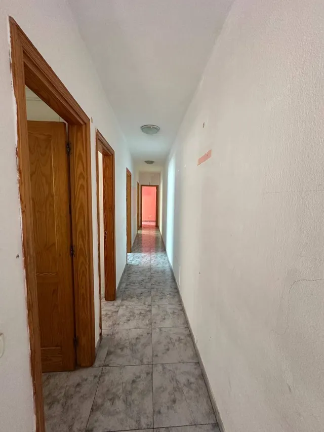 PISO EN VECINDARIO — 10