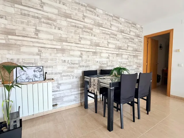 Atico con 4 habitaciones gran terraza solarium parking piscina — 9