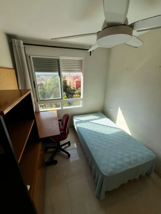 Acogedor Piso en La Ñora, Ideal para Estudiantes o Trabajadores — 16