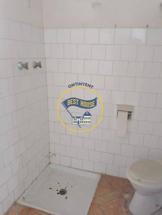 CASA HISTÓRICA CON TERRENO URBANO A LA VENTA EN MONTAVERNER!!! — 33