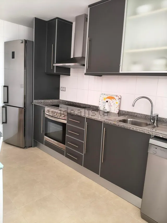 Piso 2 habitaciones 110m² en alquiler - Valterna — 11